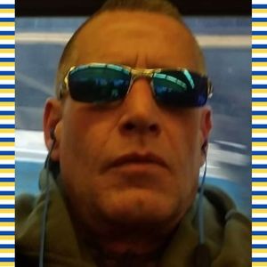 Meet your Posher, Ray